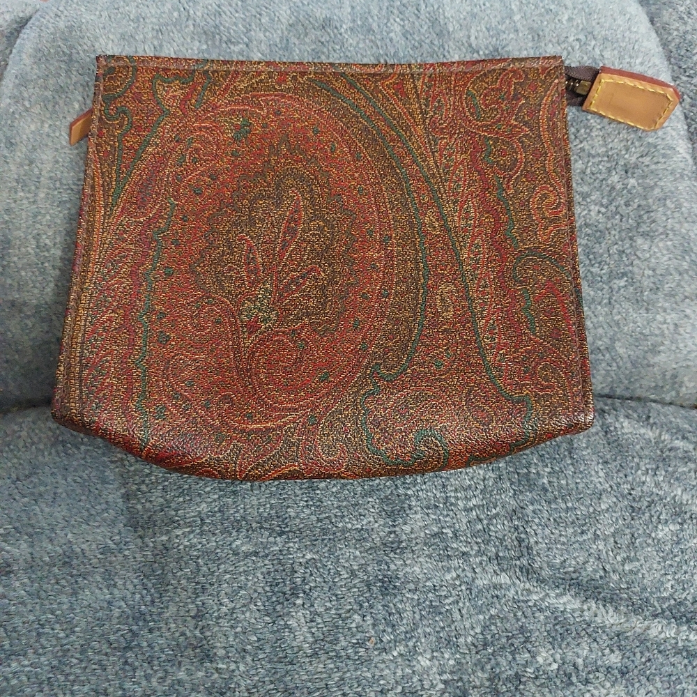 Etro Paisley Pouch 5.5" x 7" x 1.75" FAIR